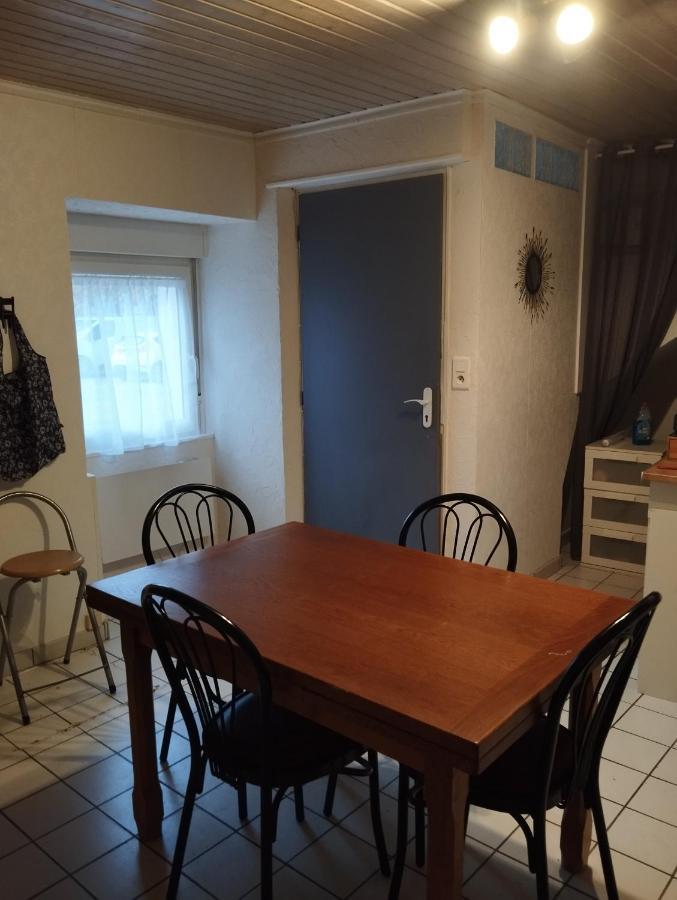 Maison De Village Appartement Rdc Avec Terrasse Gy Eksteriør bilde