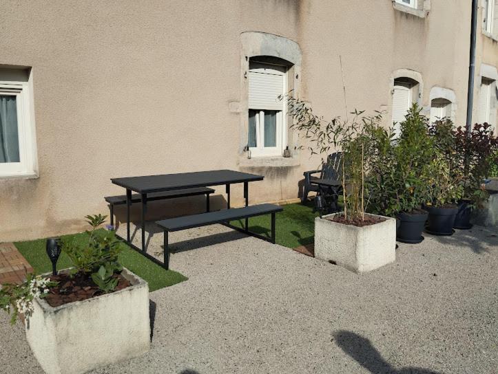Maison De Village Appartement Rdc Avec Terrasse Gy Eksteriør bilde